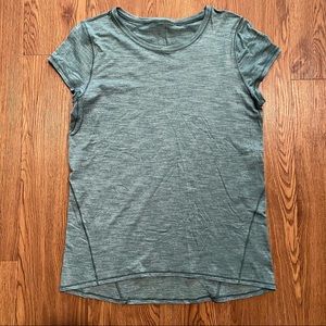 Lululemon short sleeve t shirt